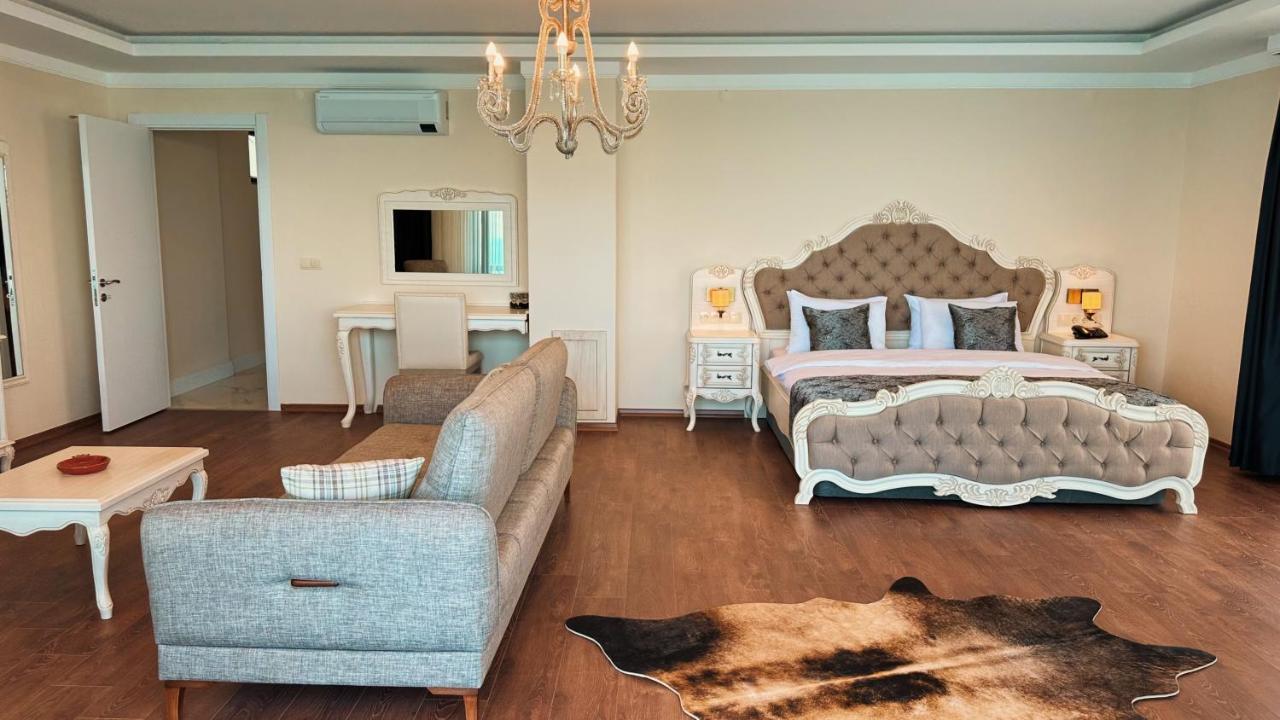 Biliris Hotel ทรับซอน ภายนอก รูปภาพ