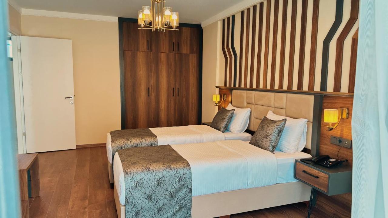 Biliris Hotel ทรับซอน ภายนอก รูปภาพ