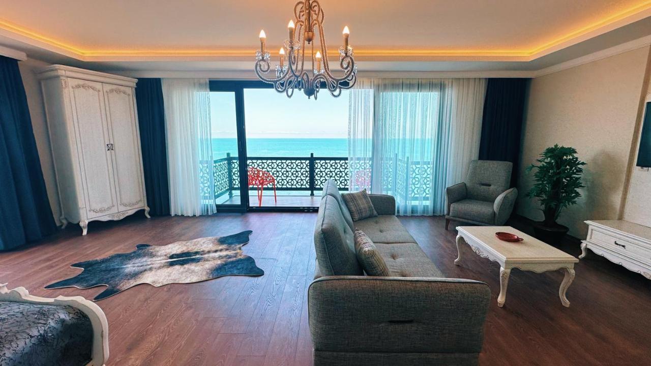 Biliris Hotel ทรับซอน ภายนอก รูปภาพ