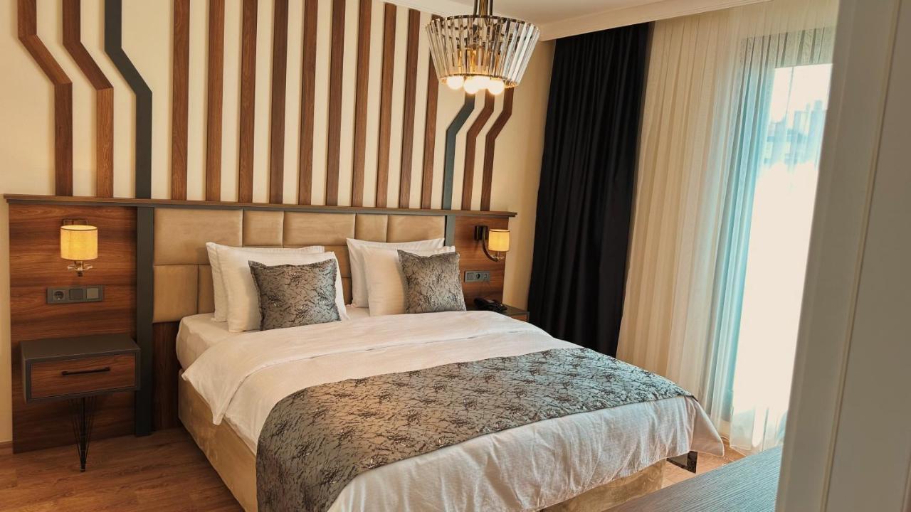 Biliris Hotel ทรับซอน ภายนอก รูปภาพ