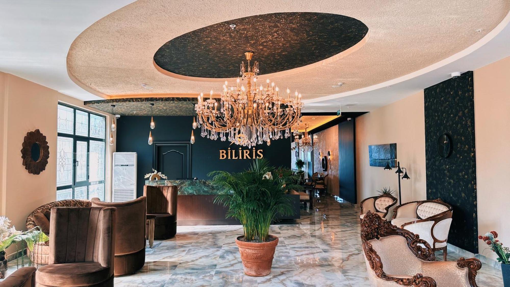 Biliris Hotel ทรับซอน ภายนอก รูปภาพ