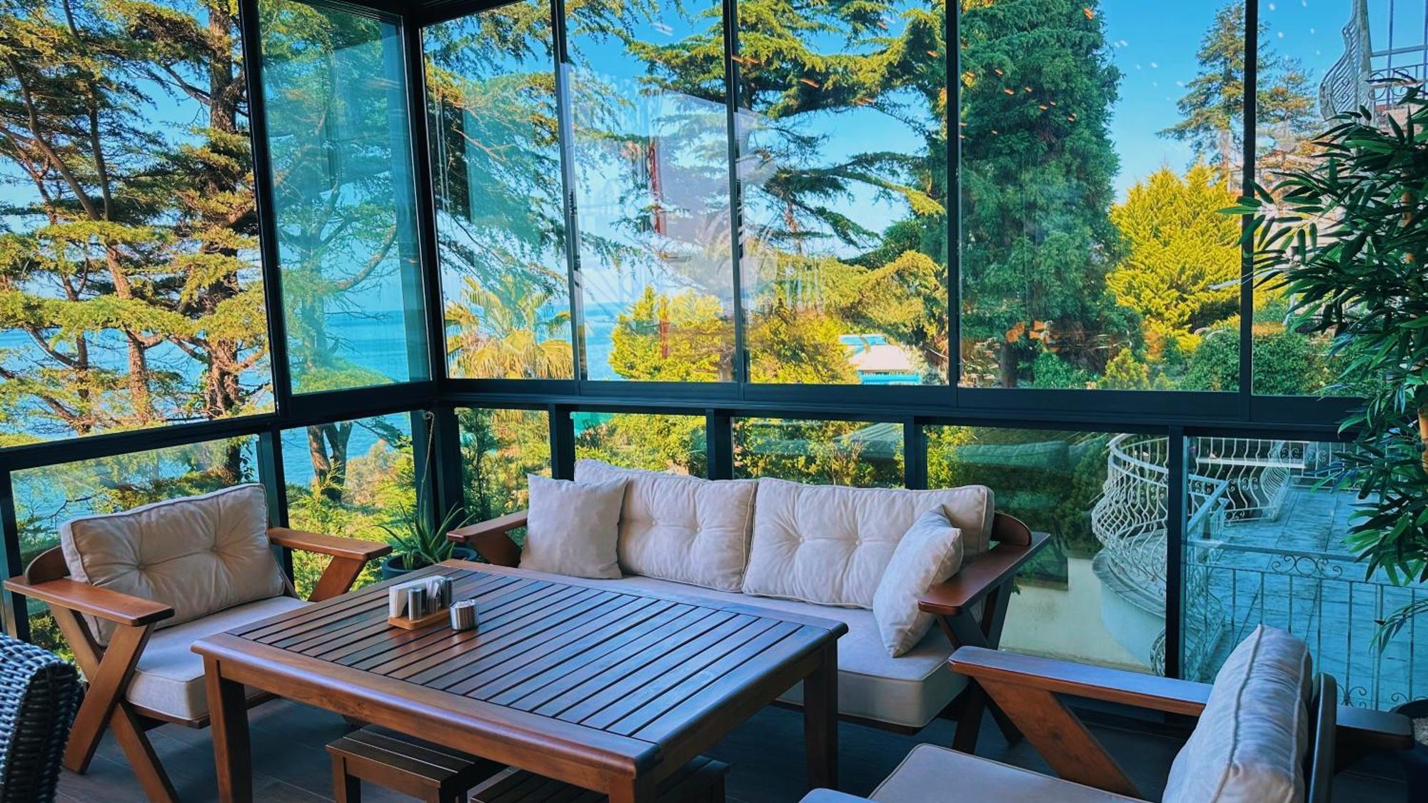 Biliris Hotel ทรับซอน ภายนอก รูปภาพ